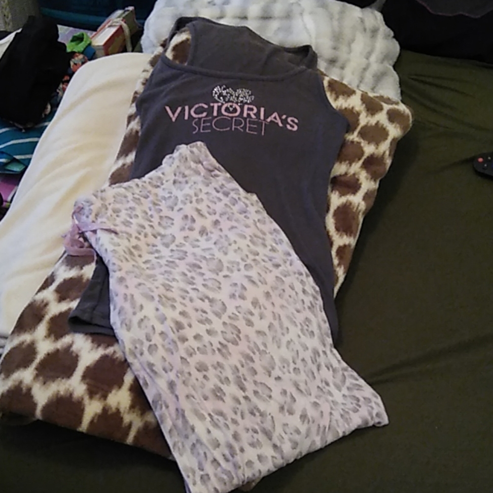 VS PJ set size medium